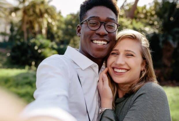 7 Ways to Celebrate Your First Anniversary