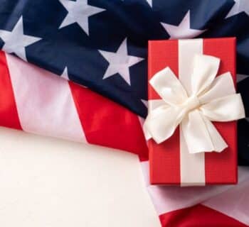 3 Rules To Follow When Giving a Government Employee a Gift