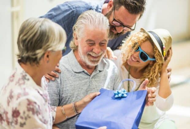 Dos and Don’ts of a Professional Thank-You and Send-Off