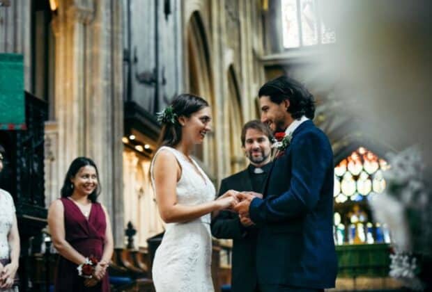 Ultimate Guide To Vow Renewals as an Anniversary Celebration