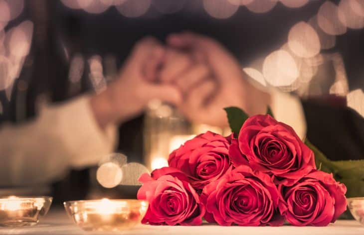 5 Tips for a Unique Wedding Anniversary Celebration